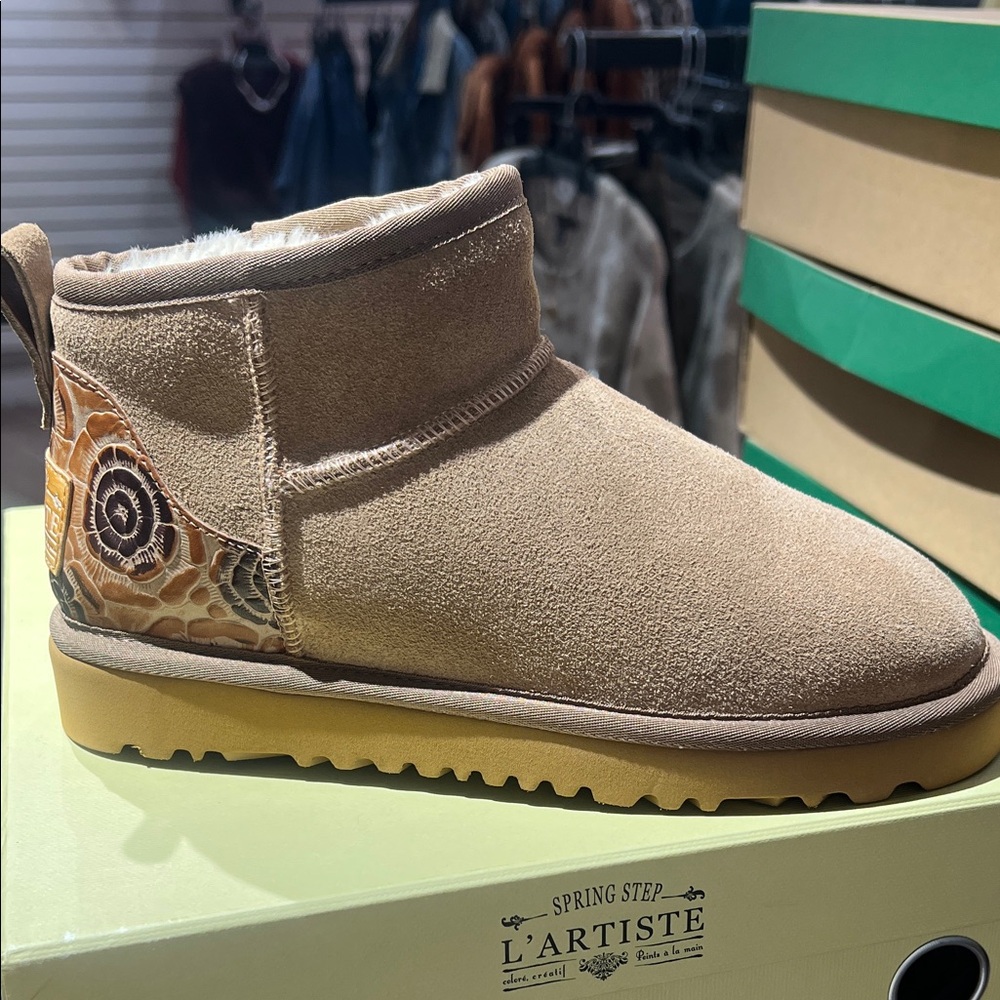 Spring Step L'Artiste Beige Ankle Boots